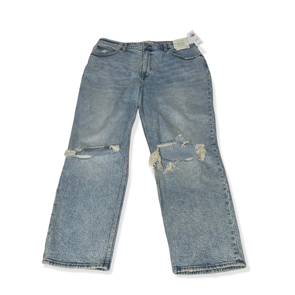 Abercrombie and Fitch Ultra High Rise 90s Straight Jean 18/34 short TikTok - Picture 12 of 16